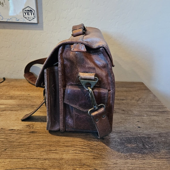 Buffalo Jackson Trading Co. Leather Briefcase - Picture 5 of 8